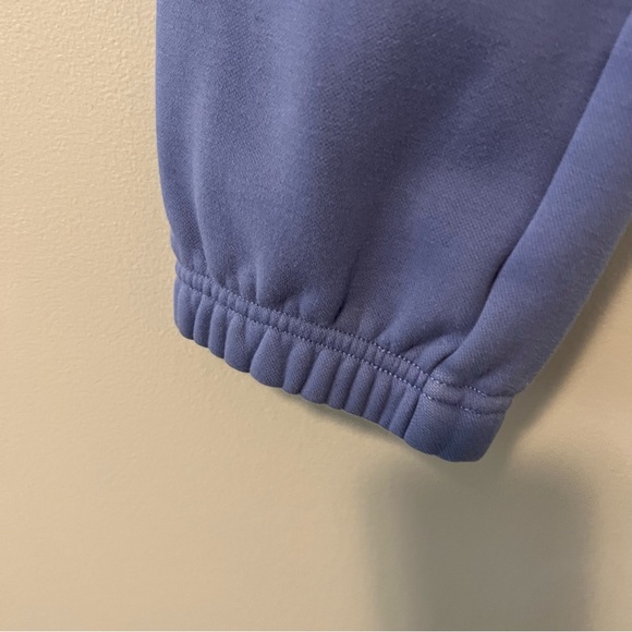 Fabletics | Eco Go-To Classic Sweatpants - Picture 5 of 14